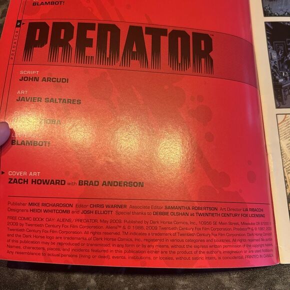 Marvel Comics bundle: Black Panther & Ms Marvel with Predator/Alien - Picture 2 of 9